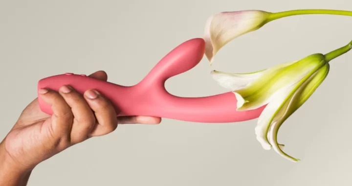 How Women Can Easily Reach Orgasm with Sex Toys